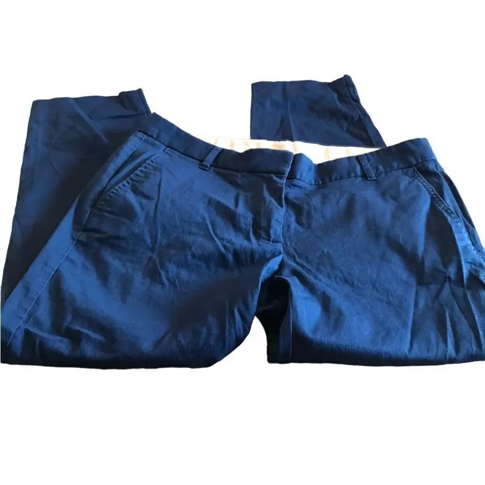 J Crew size 4 navy capris like new see pics